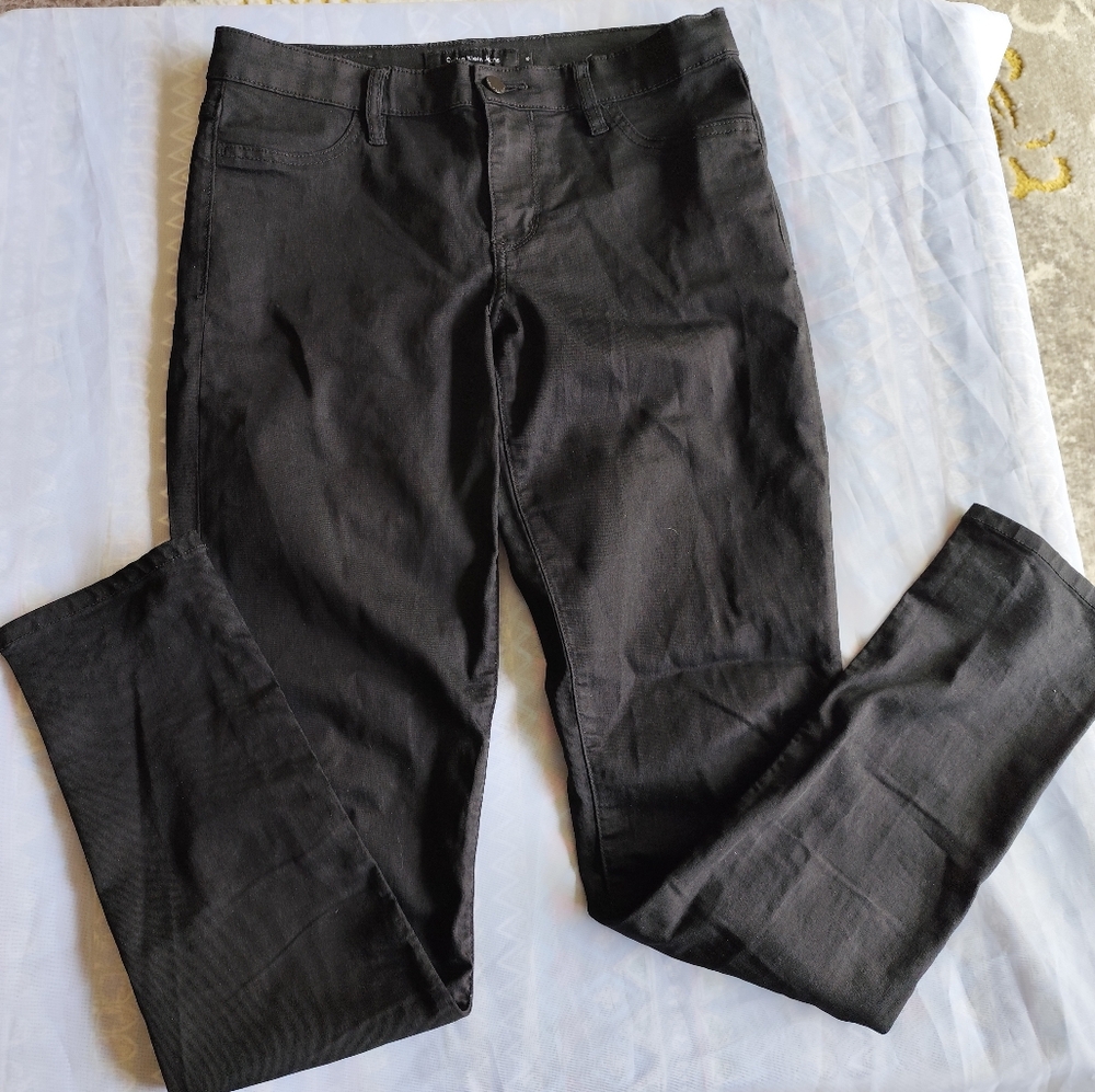 Calvin Klein Jeans Women's Skinny Jeans Size 10